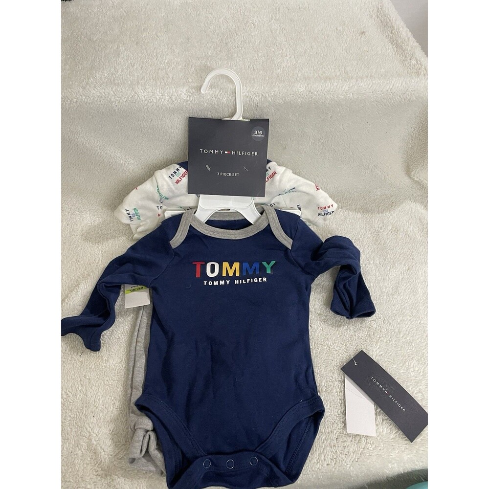 Tommy Hilfiger Infant 3 Piece Set Boy 3-6 Mo NWT